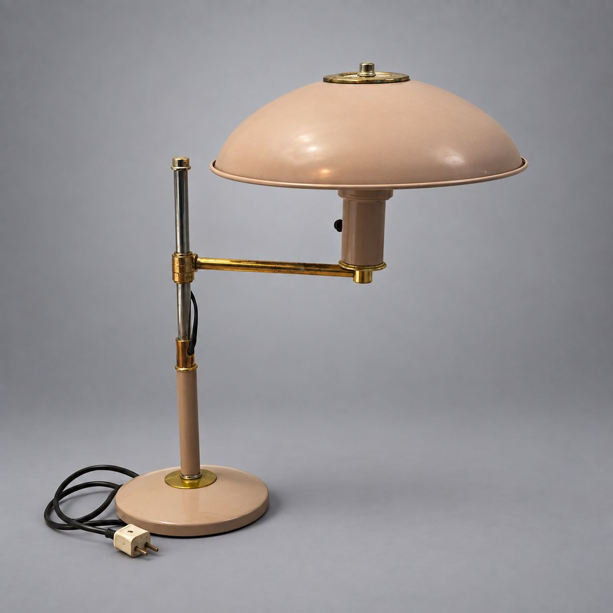 Gerald Thurston for Lightolier - Adjustable-Arm Dome Table Lamp